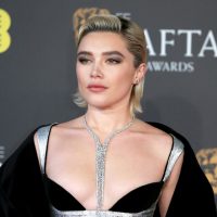 Φλόρενς Πιου: H κριτική για τη σχέση της με τον Ζακ Μπράφ