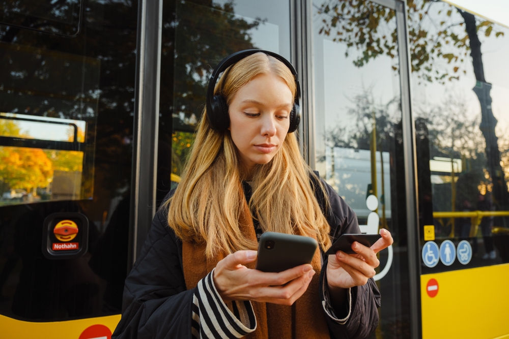 Gen Z: Θεωρεί τα μετρητά… κριντζ!