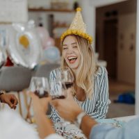 Μακροζωία: Σε ποια ηλικία μπαίνουν οι βάσεις της;