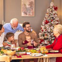 Γιορτινό τραπέζι: 5 +1 tips φιλοξενίας που έκαναν οι γιαγιάδες μας…για σίγουρη επιτυχία