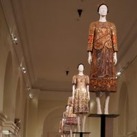 Met Gala 2026: Μόδα, τέχνη και δύο χορηγοί που κανείς δεν περίμενε