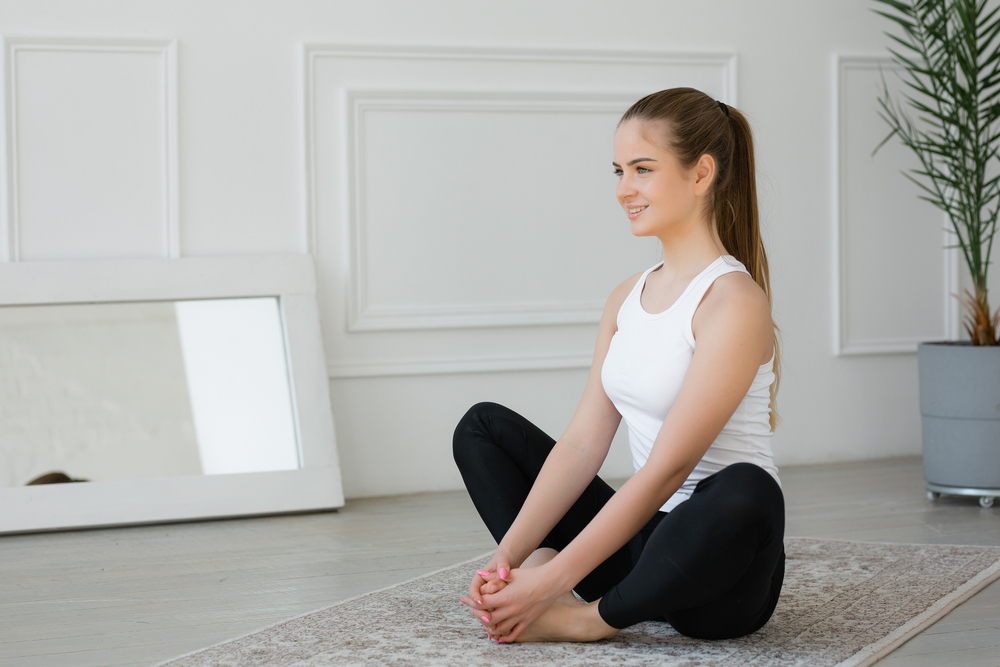 Ανακουφίστε την ένταση με butterfly stretch