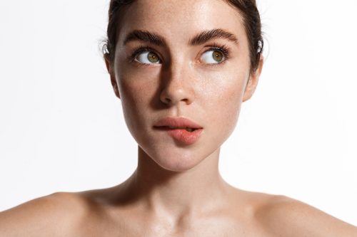 Η αισθητικός των σταρ αποκαλύπτει τα μυστικά της για τέλειο δέρμα