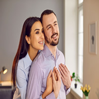 Γυναίκες: Τι τις ωθεί στο να έχουν σταθερή σχέση;