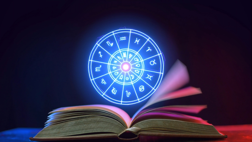 Ζώδια: Ο ανάδρομος φέρνει τα πάνω κάτω και απαιτεί έξτρα προσοχή