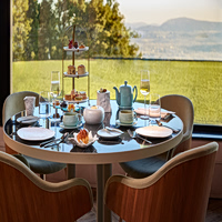 Γιατί το Afternoon Tea στο βουνό είναι μια τελετουργία που σε απογειώνει