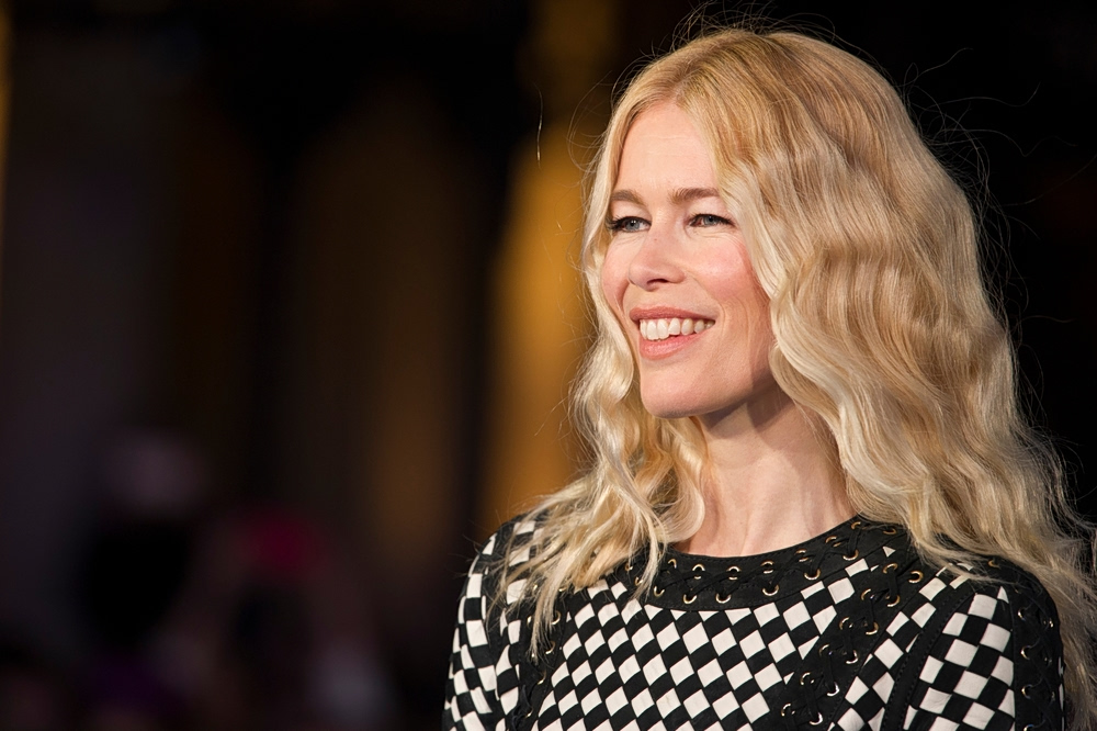 Κλόντια Σίφερ: «Τιμή να συγκρίνομαι με την Μπριζίτ Μπαρντό»