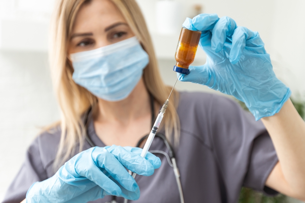 Βρετανία: Κλείνουν σχολεία, επανέρχεται η υποχρεωτική μάσκα