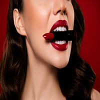 Πώς θα αποκτήσετε τα τέλεια κόκκινα χείλη