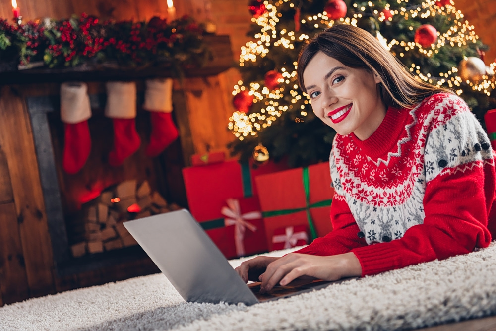 Γιορτές: 9 ιδέες να περάσετε καλά μόνοι