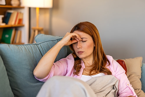 Long covid: Θα μπορούσαν «κρυφοί» ιοί να τροφοδοτούν τα επίμονα συμπτώματα;