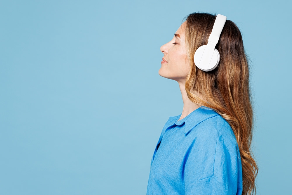 Στίχοι: Πόσο μας επηρεάζουν αυτά που λένε τα τραγούδια;