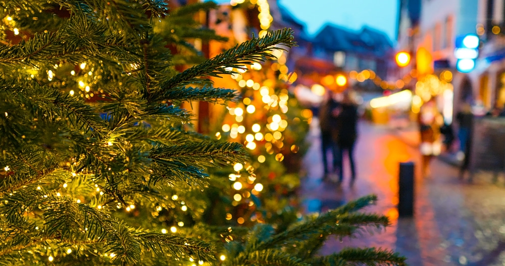 Καιρός: Τοπικές βροχές τη Δευτέρα – Παραμονή Πρωτοχρονιάς με καταιγίδες και πτώση θερμοκρασίας