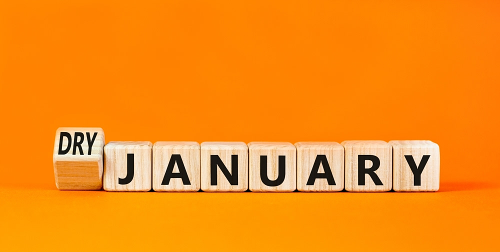 Dry January: Είναι πράγματι ο καλύτερος τρόπος να μειώσεις το αλκοόλ;