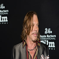 Μίκι Ρουρκ: «Απάτη» η καμπάνια στο όνομά μου