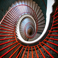 Η δύναμη της επιστροφής: Όταν τα παλιά «μιλούν» ξανά