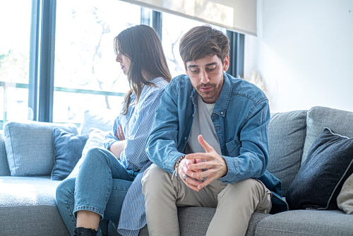 Situationship: Γιατί το «χαλαρό» τέλος πονάει πιο πολύ;