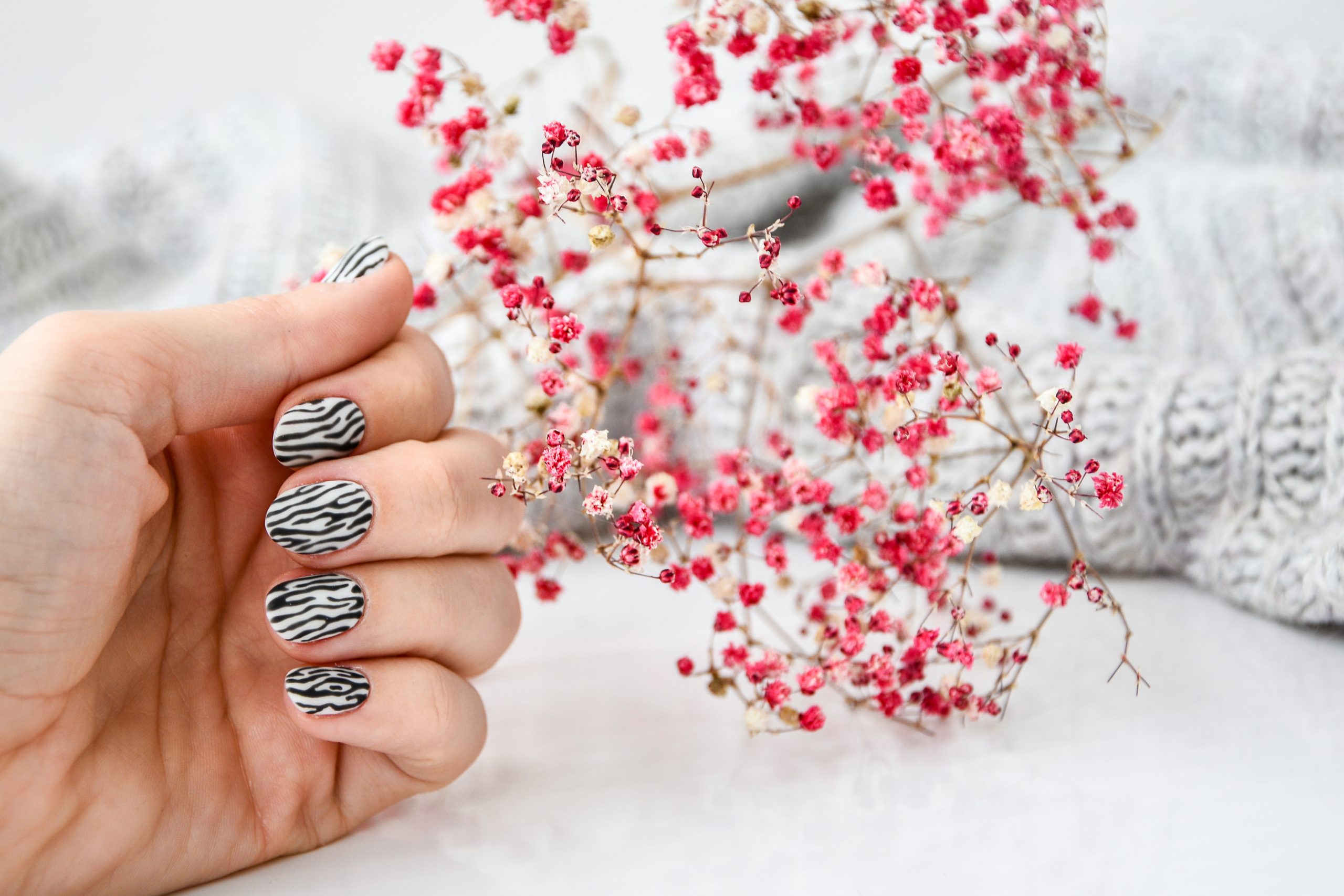 Animal print nails: Τα nail designs που πρέπει να κάνετε screenshot