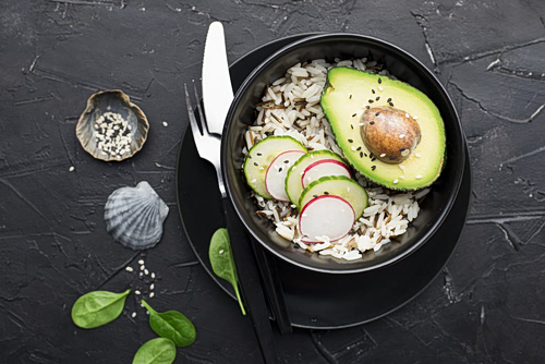 Μπολ ρυζιού με αβοκάντο