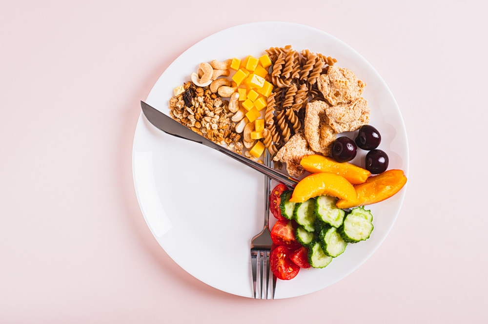 Τι να μην κάνεις 3 ώρες πριν τον ύπνο για να προστατεύσεις την καρδιά σου