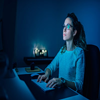 Καρδιά & ύπνος: Από τι ακριβώς κινδυνεύουν οι… νυχτόβιοι και γιατί;