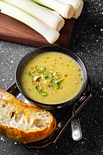 Παραδοσιακή πρασόσουπα