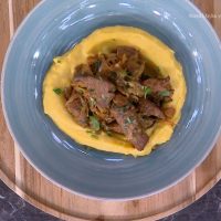 Μοσχαρίσιο συκώτι μαλακό με λαδορίγανη