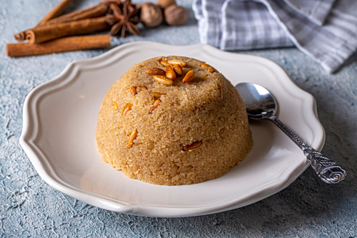 Παραδοσιακός χαλβάς σιμιγδαλένιος