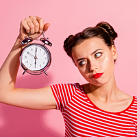 Ώρα για φως και ευεξία: Πώς η αλλαγή ώρας μας φτιάχνει τη διάθεση