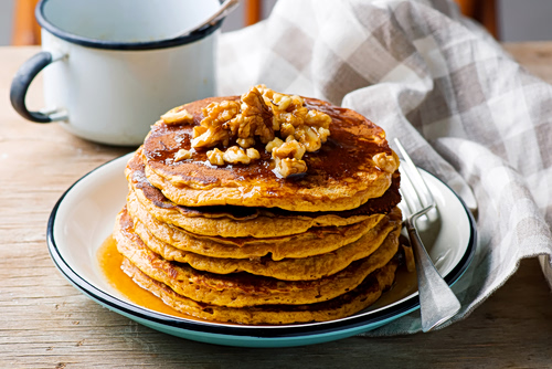 Carrot cake pancakes