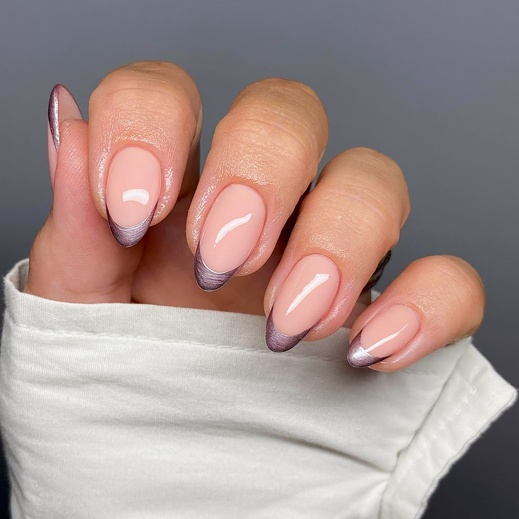 Γαλλικό μανικιούρ: Αυτά είναι τα πιο cool σχέδια για να δοκιμάσετε