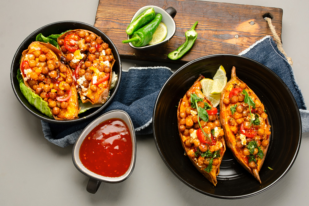 Γλυκοπατάτες γεμιστές με ρεβύθια