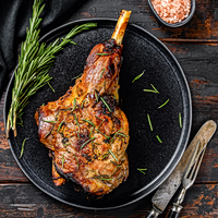 Ψητό ζουμερό κατσικίσιο μπούτι στο φούρνο με δεντρολίβανο