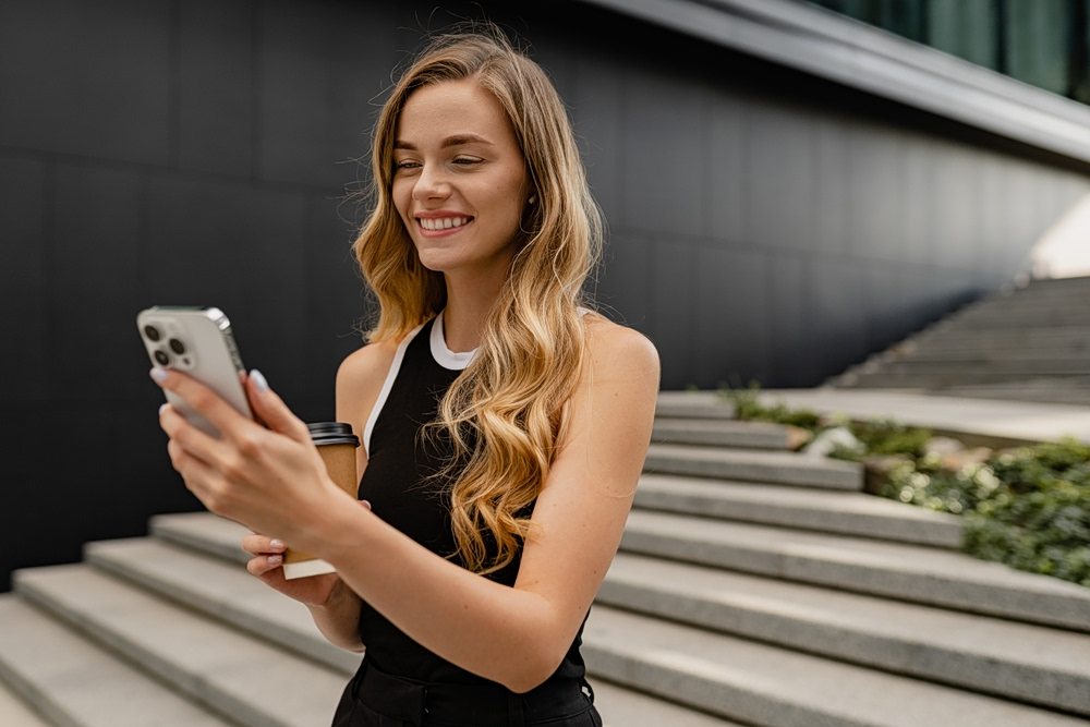 Βάζουμε φρένο στο ατελείωτο scrolling: Πώς να πάρετε πίσω τον έλεγχο του χρόνου σας