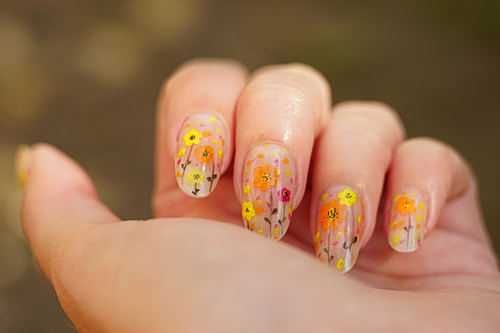 Τα nail trends που αξίζει να υιοθετήσετε τη φετινή άνοιξη