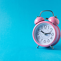 Οι ζώνες ώρας που… δεν βγάζουν νόημα: Τα πιο παράξενα ρολόγια του πλανήτη