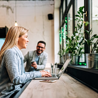 Σύντομες συζητήσεις: Μπορεί ένας άγνωστος να μας αλλάξει τη ζωή;