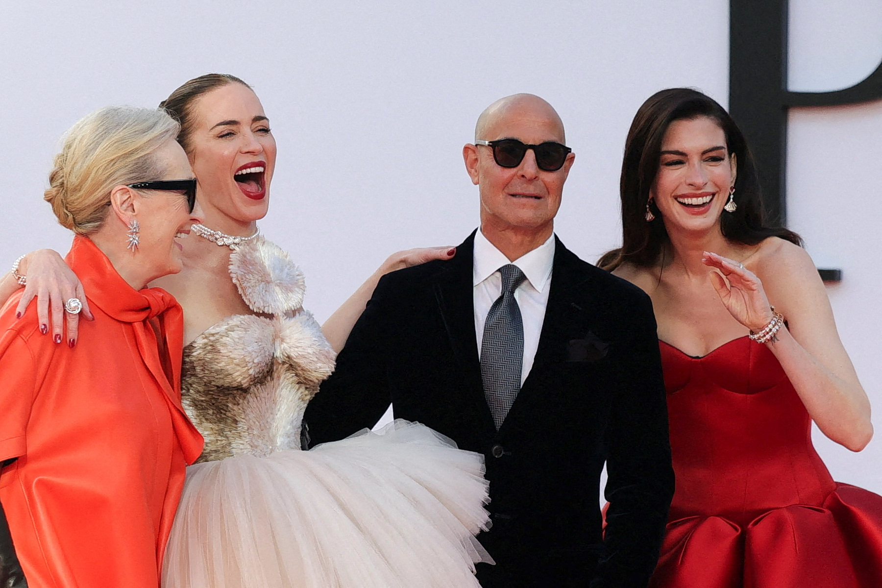 Στάνλεϊ Τούτσι: Η Αν Χάθαγουεϊ αστειεύτηκε λέγοντας ότι αυτός ήταν η «ντίβα»