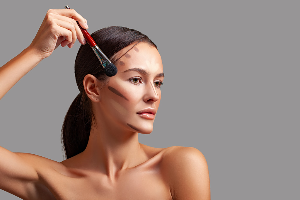 Contouring: Πώς θα το κάνετε μόνες σας σαν επαγγελματίας makeup artist
