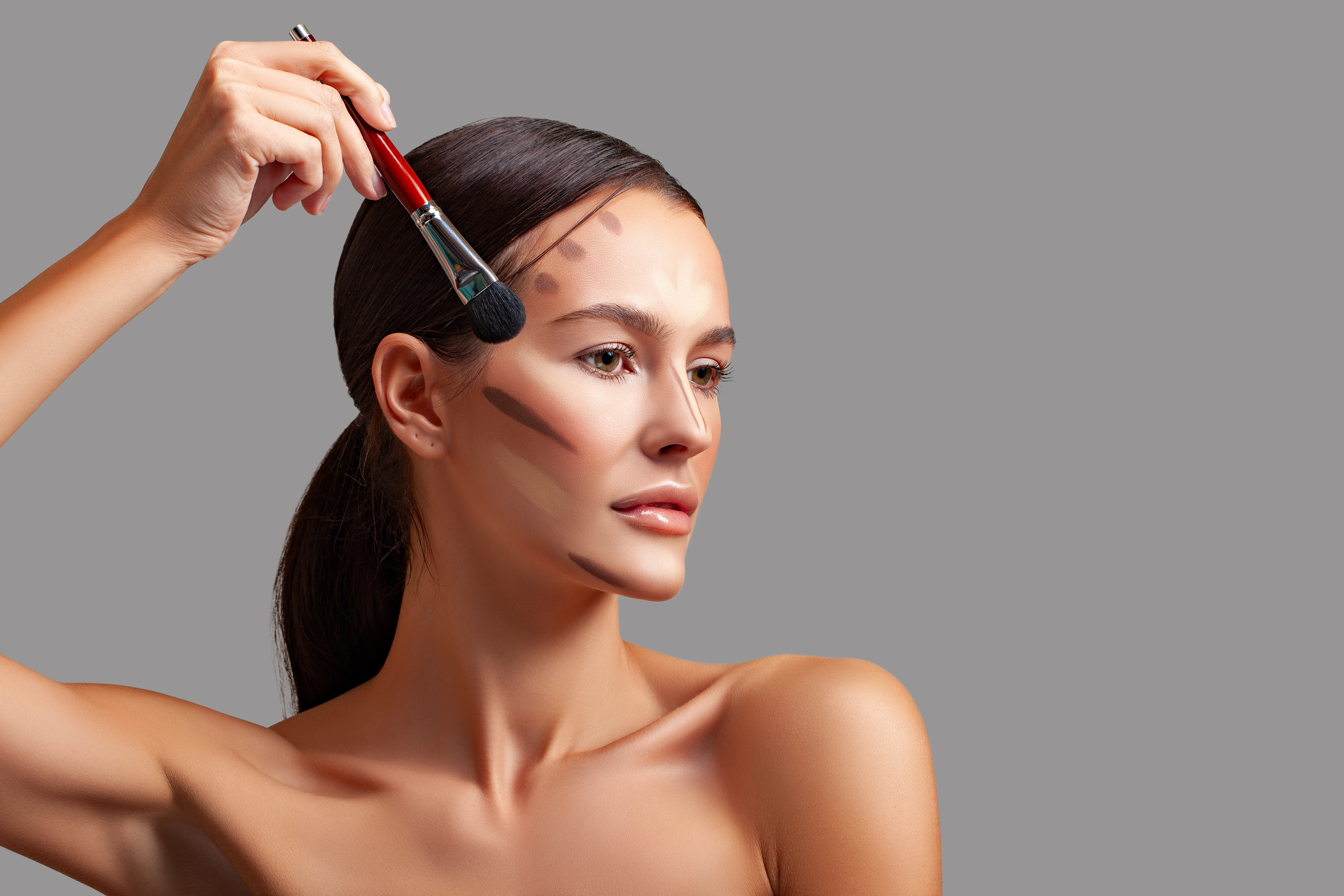 Contouring: Πώς θα το κάνετε μόνες σας σαν επαγγελματίας makeup artist