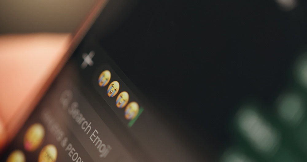 Τα emoji στην δουλειά δημιουργούν εντυπώσεις – αλλά… όχι αυτές που νομίζετε