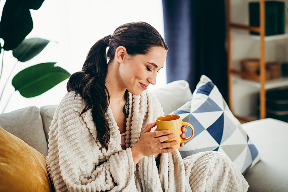 Ο καφές «ανεβάζει» την διάθεση – Πώς «επανεκπαιδεύει» τον άξονα εντέρου–εγκεφάλου