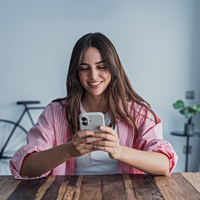 Scrolling: Τελικά τον έλεγχο τον έχετε εσείς ή η οθόνη;