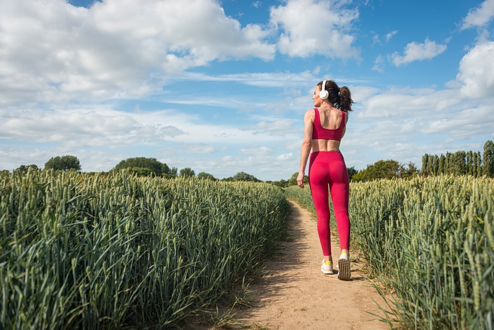 Όλα όσα μας συμβαίνουν όταν κάνουμε 10.000 βήματα την ημέρα