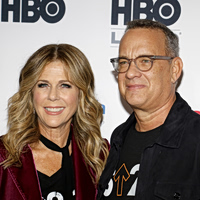 Ρίτα Γουίλσον: Τι ζήτησε από τον Τομ Χανκς όταν διαγνώστηκε με καρκίνο του μαστού;