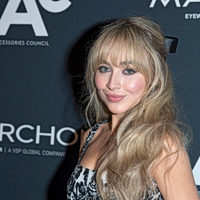 Sabrina Carpenter: Το εντυπωσιακό της μανικιούρ που θα αντιγράψουμε