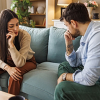 Δεν είναι ευγένεια – είναι… καμουφλαρισμένη ασέβεια