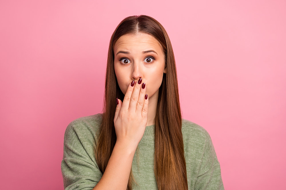 Επικοινωνία: Μήπως σιγά-σιγά «βυθιζόμαστε» στη σιωπή;