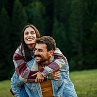 Σχέσεις: Πώς θα ξέρουμε αν έχουμε υγιή στάνταρ;