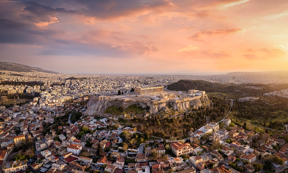 Οσμή αερίου στα νότια προάστια: Τα τρία πιθανά σενάρια για την προέλευσή της